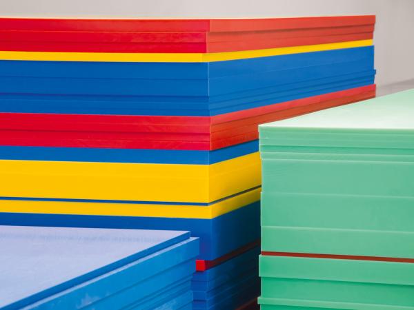 Murtfeldt Original “S”® plastics - Available ex-stock in many popular colours!